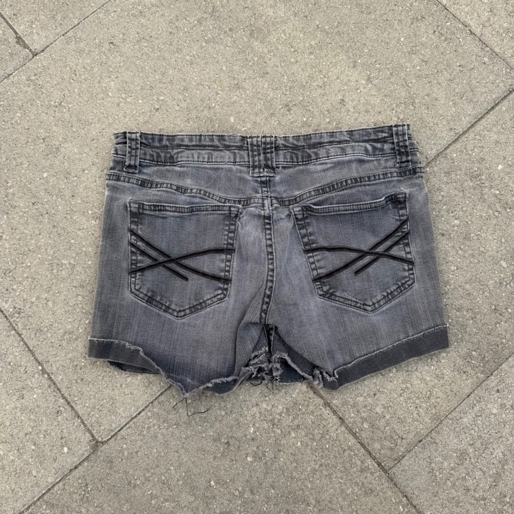 Aeropostale Womens Faded Black Low Rise Cut Off Denim Shorts Size 5/6